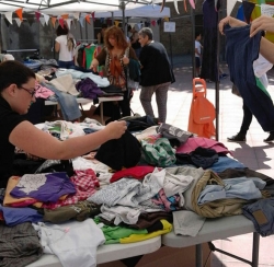 Mercat Intercanvi de roba